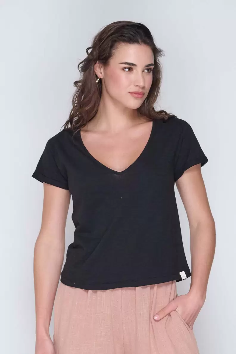 Remera Manga Corta Escote V India