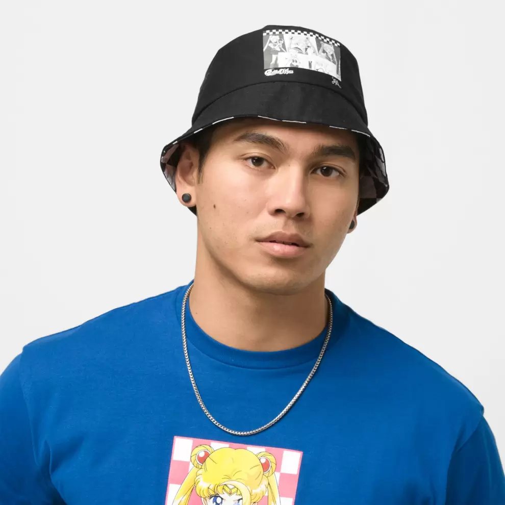 Gorro Lizzie x Sailor Moon Bucket Hat Black