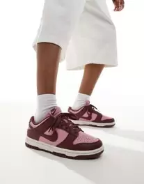 Nike Dunk Low NN trainers in pink and brown