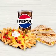  Combo Quesadilla + Nacho o Papas Supreme + Bebida