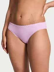 Panti estilo bikini con cintura de encaje