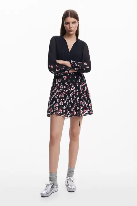 Vestido corto flores