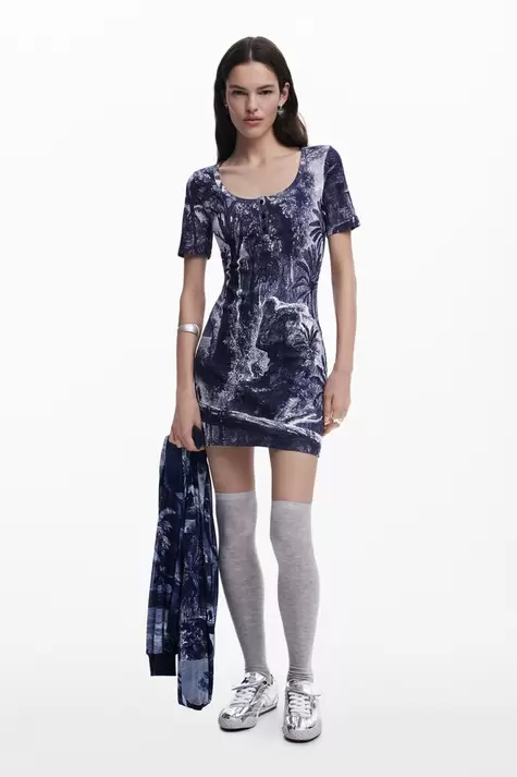 Vestido diseñado por Mr. Christian Lacroix