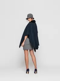 Poncho Mujer Elia Azul Lineatre