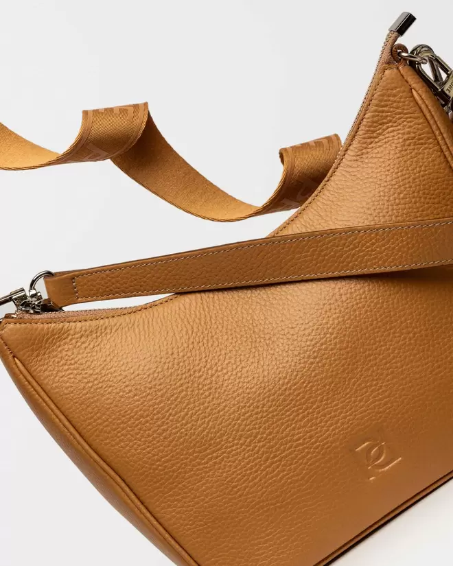 Bandolera Venice en cuero graneado