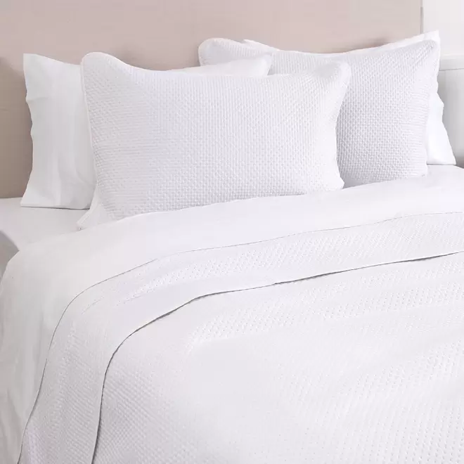 Cubrecama Quilt Pinsonic King Blanco