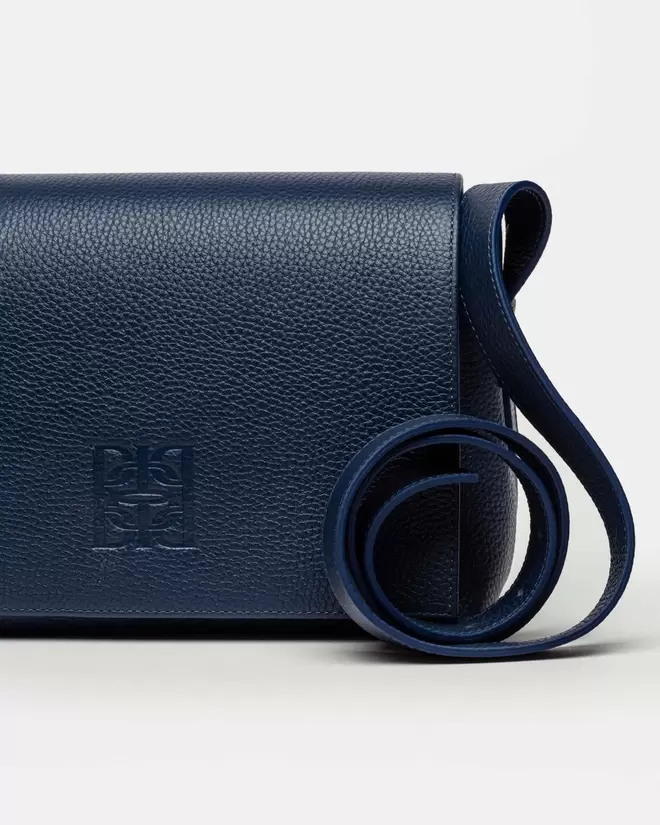 Bandolera Hana en cuero graneado