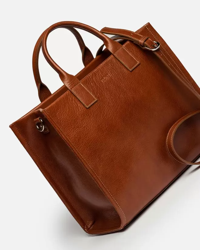 Cartera de mano Capri en cuero vegetal liso