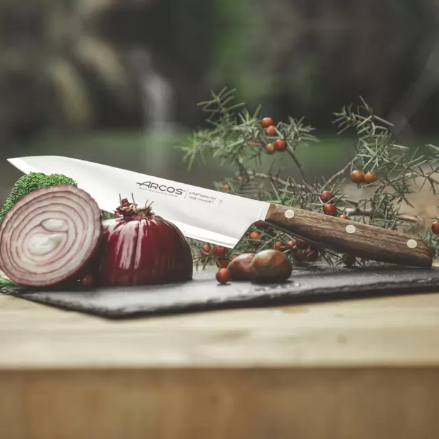 Cuchillo Medio Golpe 21cm Nordika Arcos