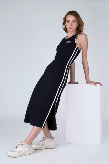 Vestido Nostalgic Negro Everlast