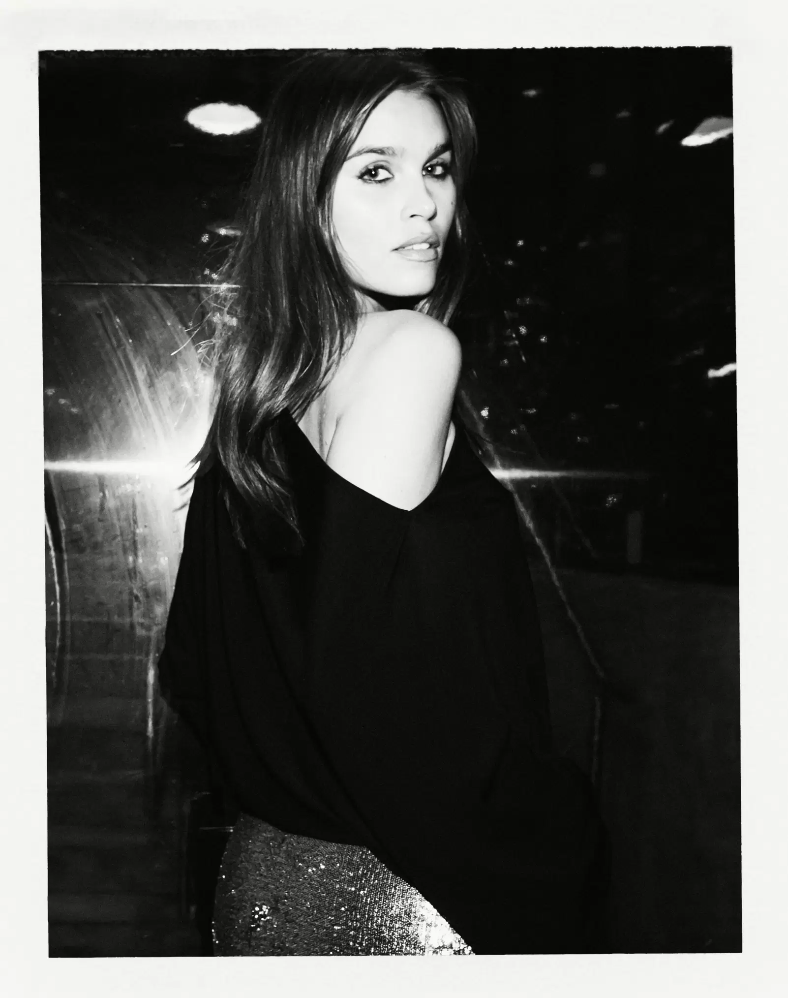 VESTIDO CORTO COMBINADO LENTEJUELAS