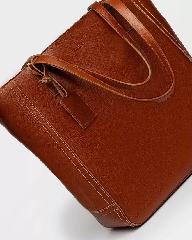 Shopper Vera en cuero vegetal liso