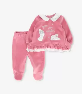 Conjunto recién nacida con conejos