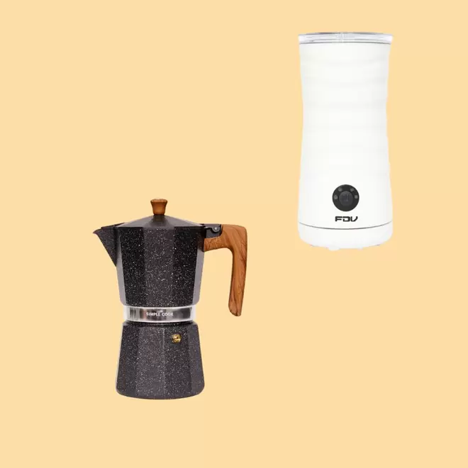 Kit Cafetera Italiana Volterra 9 Tazas Simple Cook + Espumador de Leche Aerolatte FDV