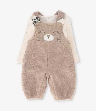 Jardinera recién nacida de sherpa