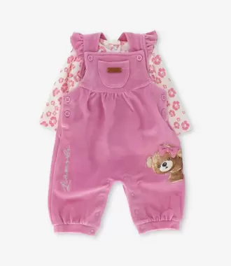 Jardinera recién nacida con vuelos...