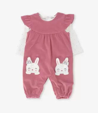 Jardinera recién nacida con vuelos...