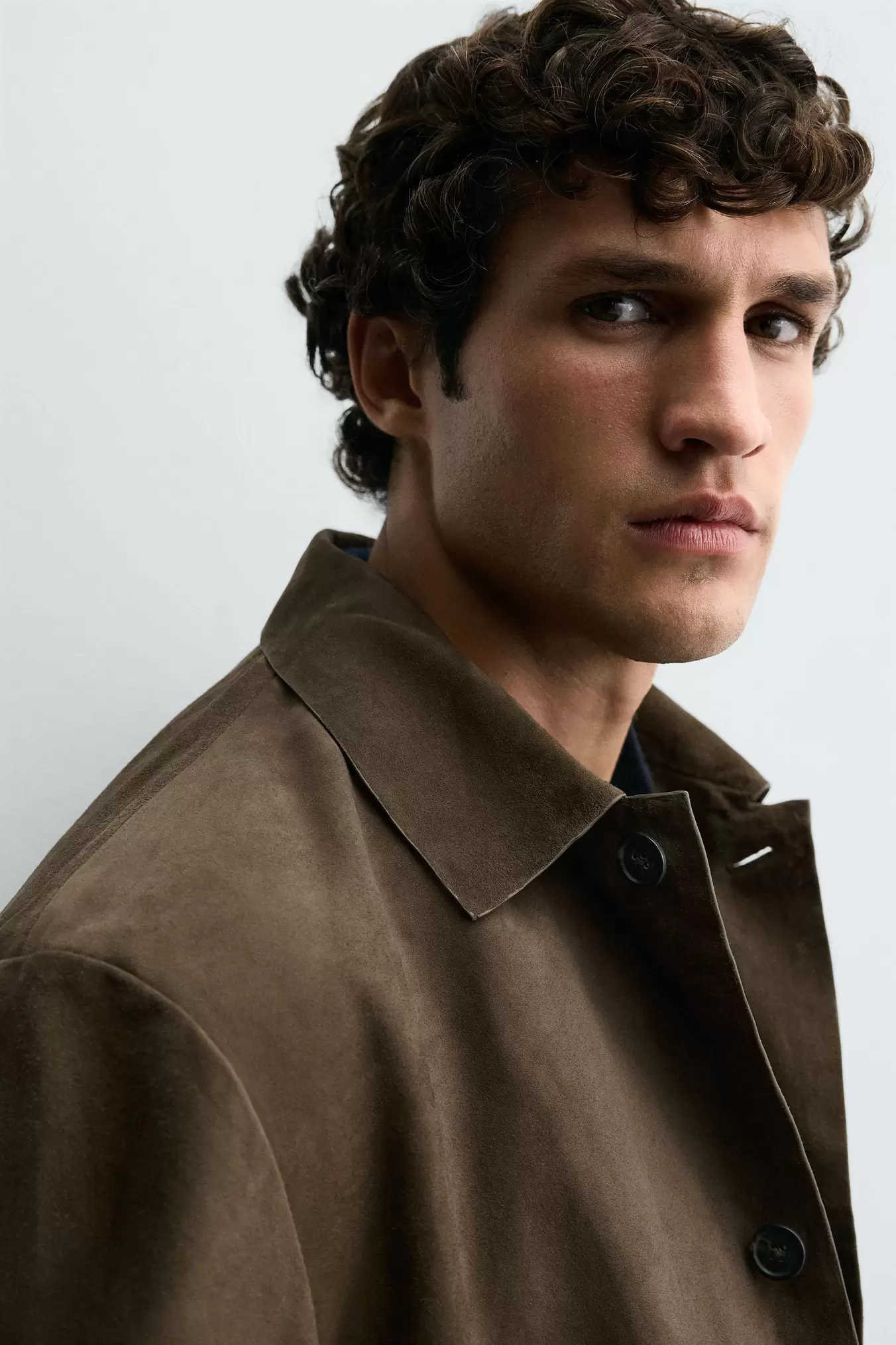 SOBRECAMISA PIEL ANTE