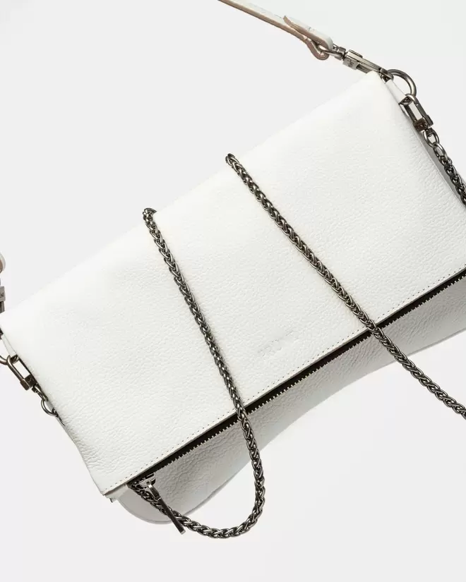 Bandolera Curve en cuero graneado