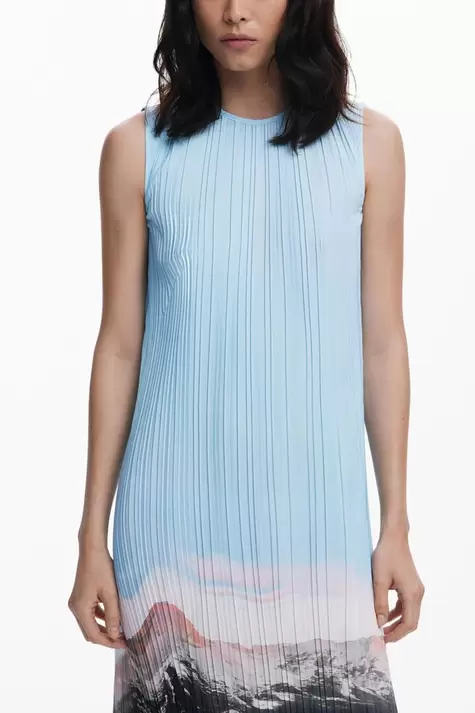 Vestido plisado paisaje