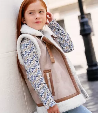 Chaqueta niña de gamuza sin...