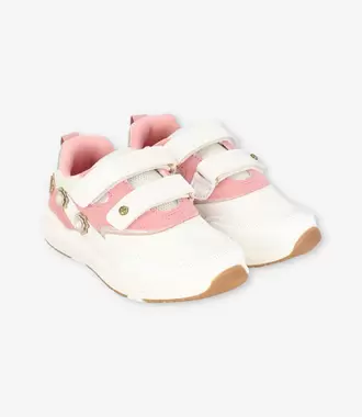 Zapatilla niña con flores