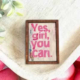 -8%1 pieza Mini decoración de madera en miniatura, diseño de letra "Sí, puedes", mini pintura de decoración de casa de muñecas, letrero de madera con marco rústico en miniatura, adornos de casa de muñecas, colgantes, pinturas decorativas inspiradoras, dec