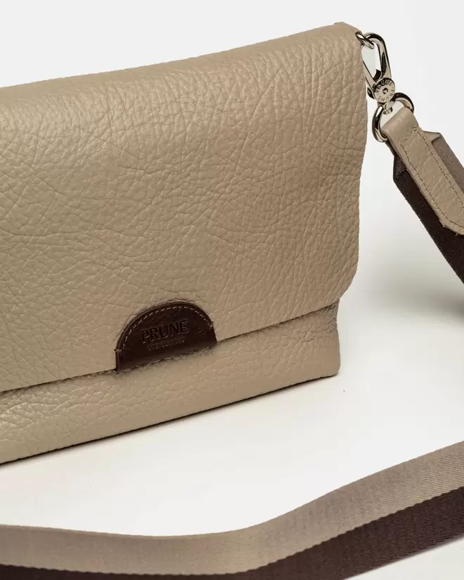 Morral Nina en cuero graneado