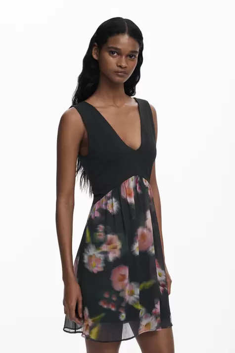 Vestido corto bimateria flores