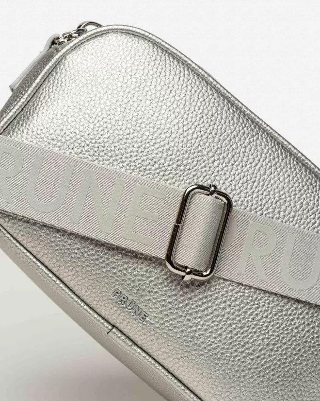 / OUTLET / Bandolera Adisa en efecto cuero graneado
