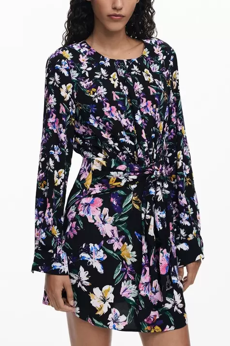 Vestido corto floral nudo