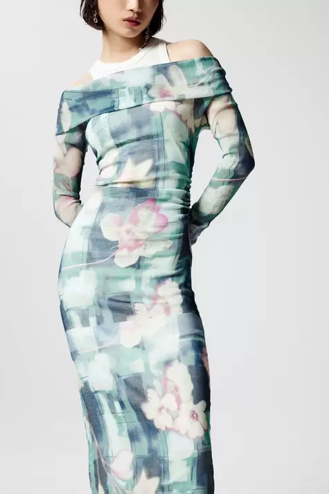Vestido combinado largo