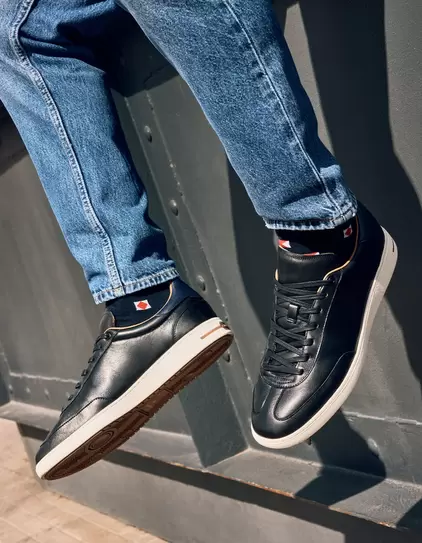 Zapatilla Urbana Hombre Cuero After Negro