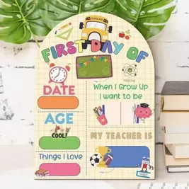 -18%Letrero de decoración plano 2D para el primer día de escuela, 1 pieza de madera, regalo de vuelta a clases, incluye detalles de nombre y fecha, con diseño de logo escolar, pizarra, globo terráqueo y manzana