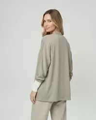 Spolverino Mujer Eva Overside Cuello Tipo Kimono Manga Caída Beige Lineatre