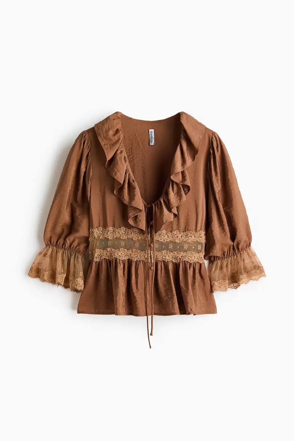 Blusa con detalles de encaje