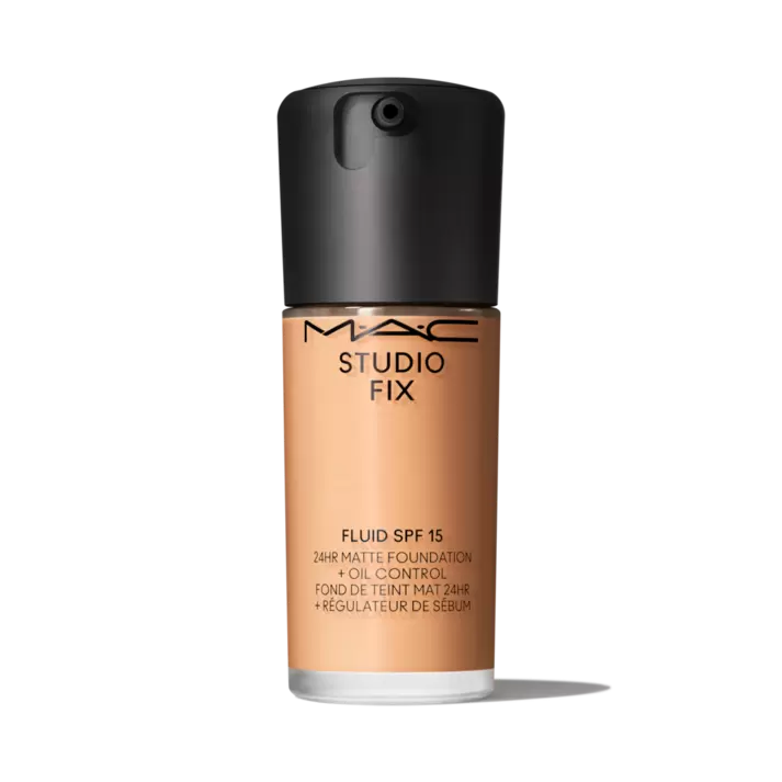 Base de Maquillaje Líquida Studio Fix Fluid SPF 15 24HR Matte Foundation + Oil Control