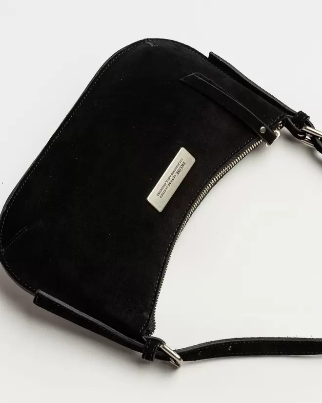 Cartera al hombro Mia en cuero gamuza