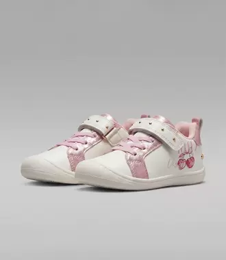 Zapatilla bebé con cherry