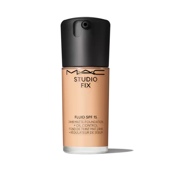 Base de Maquillaje Líquida Studio Fix Fluid SPF 15 24HR Matte Foundation + Oil Control