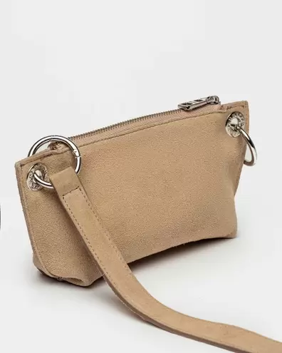 Mini bag Anya en cuero gamuza