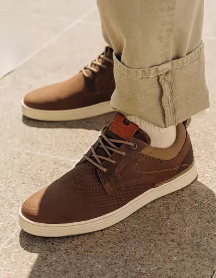 Zapatos Casual Hombre Cuero Perforado Blackheath Café Bullboxer