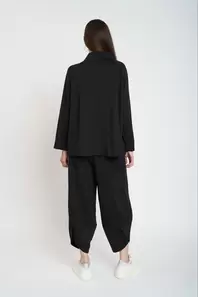 Chaqueta Mujer Teresa Cuello con solapa alta Negro Lineatre