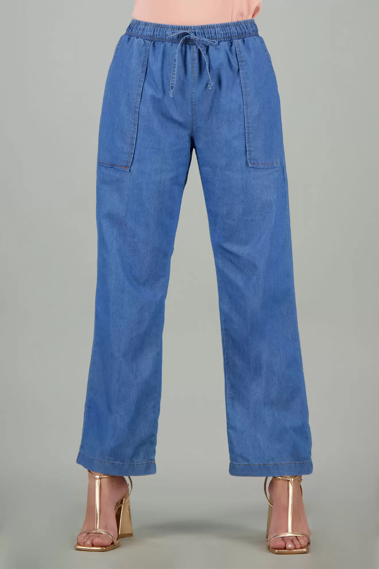 Pantalon de mujer clásico silueta semi ajustada