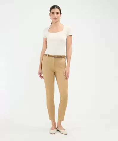 Pantalón Chino Básico
