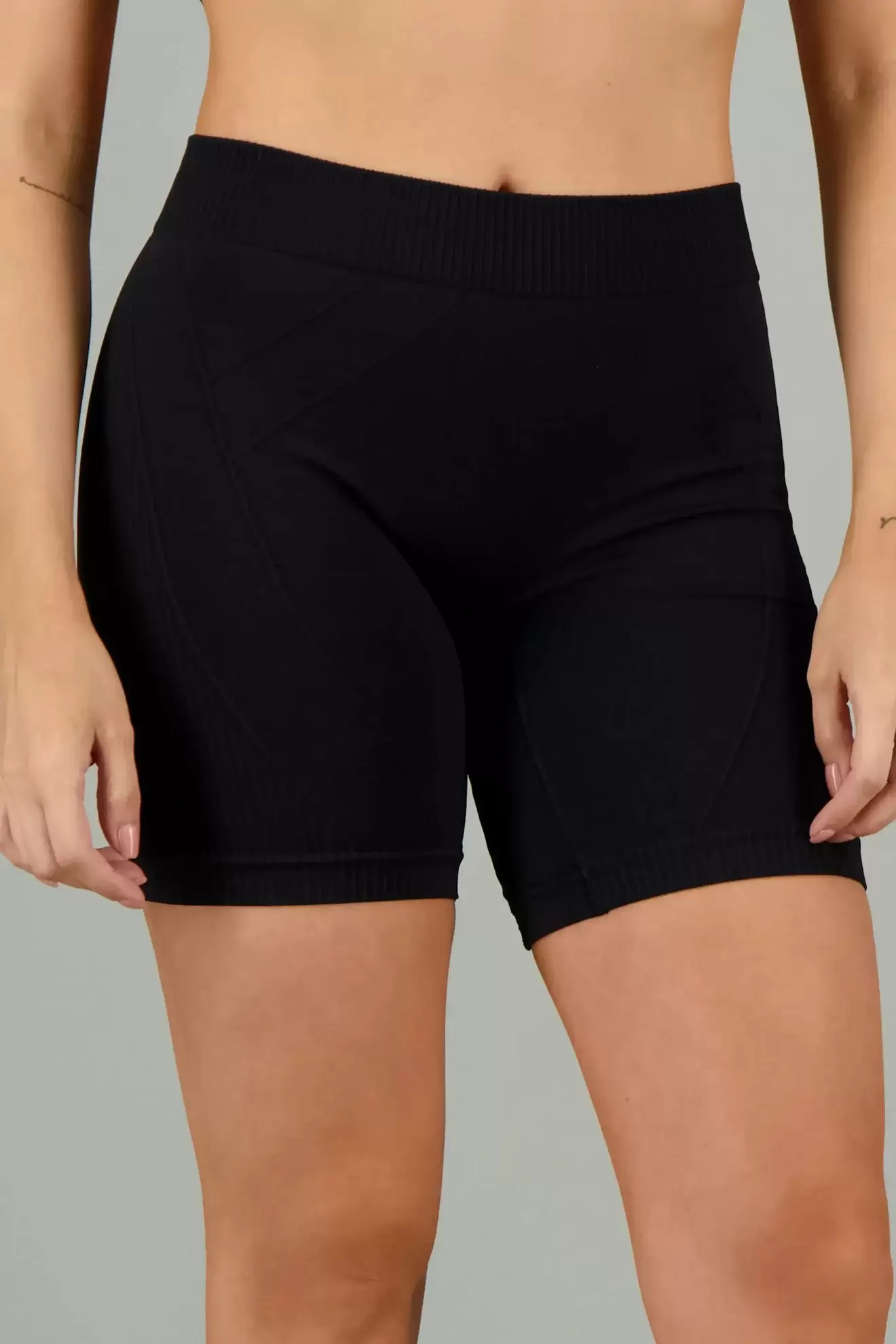 Short de dama deportivo silueta ajustada
