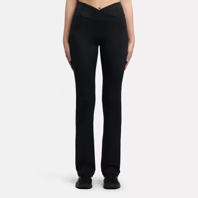 Pantalón Trainning | Core High Rise Bootcut Pant | Mujer
