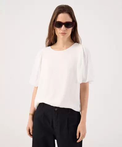 Blusa Texturizada Con Manga Globo