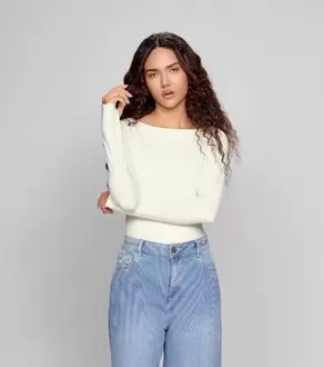 Eliana Body Slim Fit Manga Larga Cuello Ojal