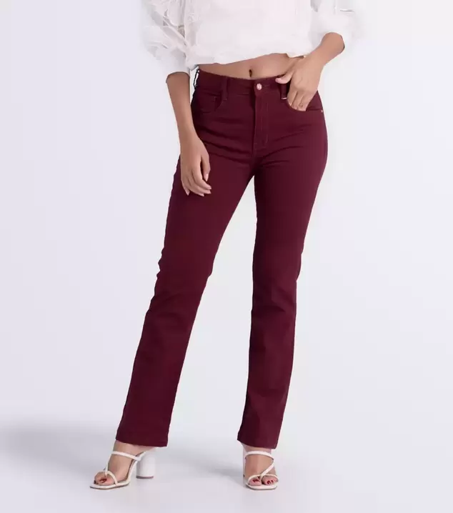 Jean para mujer bota recta unicolor praga megan derek